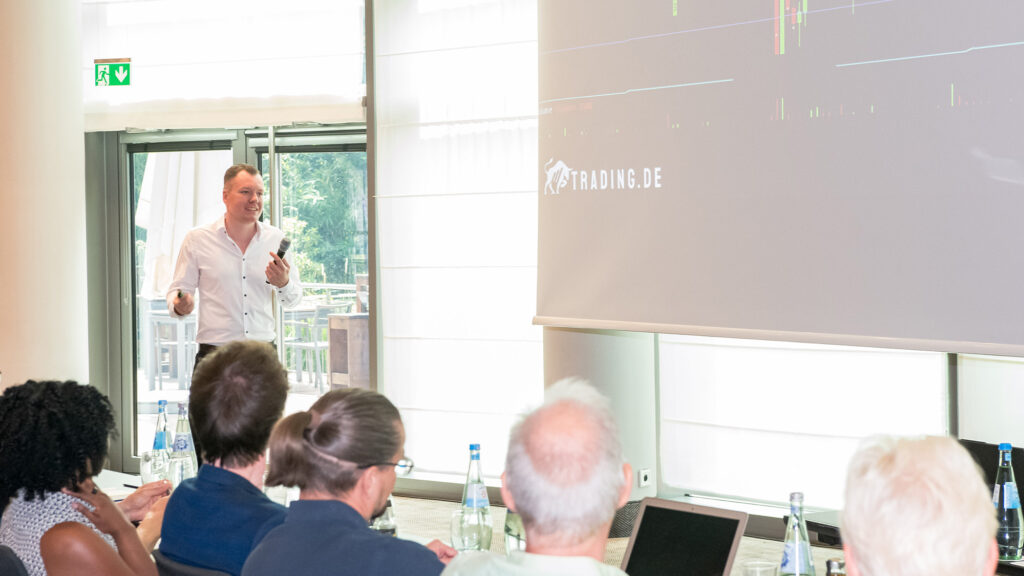 Trading.de steht für seriöse Trading-Ausbildung, Transparenz und nachhaltigen Trading-Erfolg im DACH-Raum.